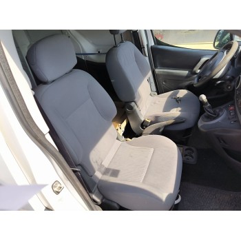 ASIENTO DELANTERO DERECHO 