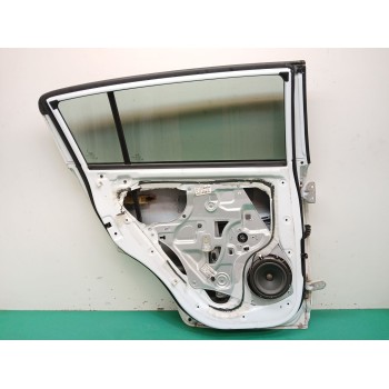 Recambio de puerta trasera izquierda para kia sportage iii (sl) 1.6 gdi referencia OEM IAM 770033W000  