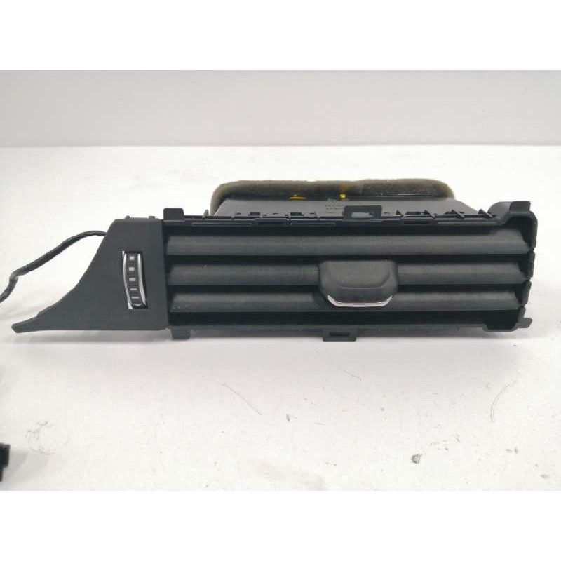 Recambio de rejilla aireadora para audi a4 avant (8w5) sport edition quattro referencia OEM IAM  CENTRAL IZQUIERDA 