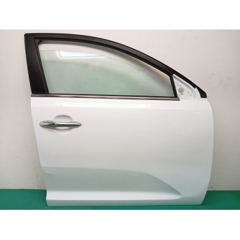 PUERTA DELANTERA DERECHA 760043W001 