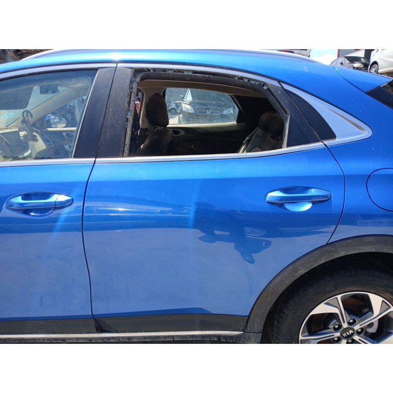 Recambio de puerta trasera izquierda para kia xceed (cd) 1.0 t-gdi referencia OEM IAM   