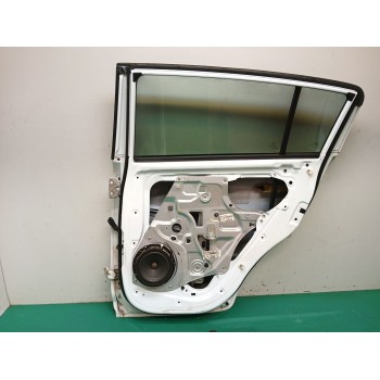 Recambio de puerta trasera derecha para kia sportage iii (sl) 1.6 gdi referencia OEM IAM 770043W000  