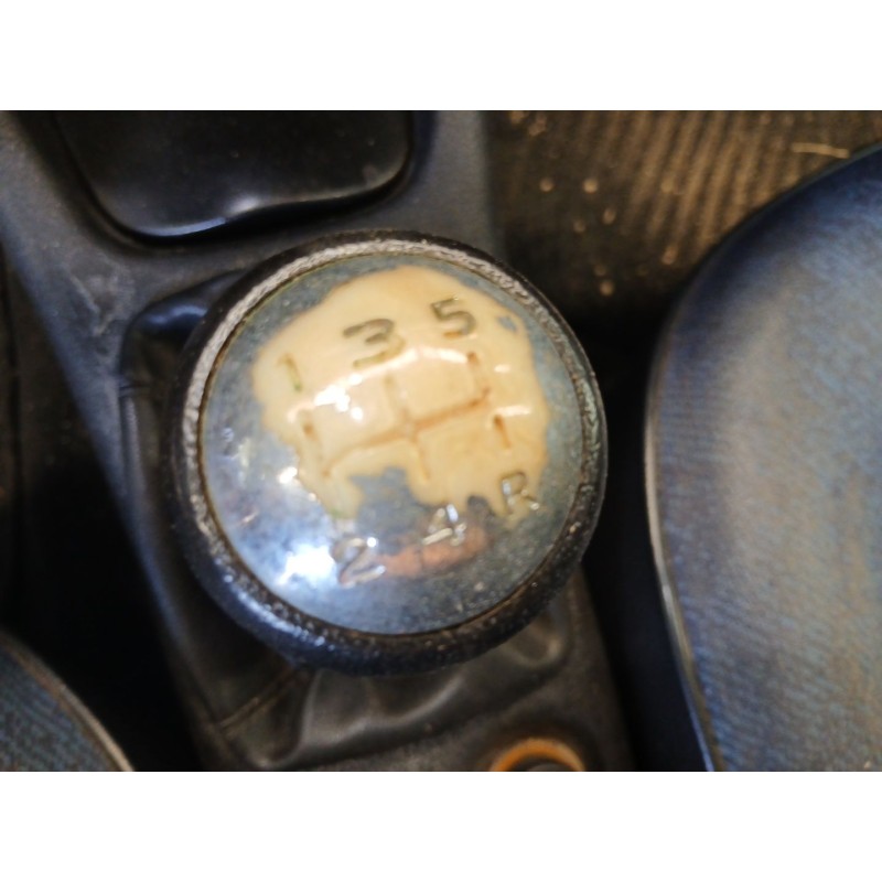 PEUGEOT 206 BERLINA 2002