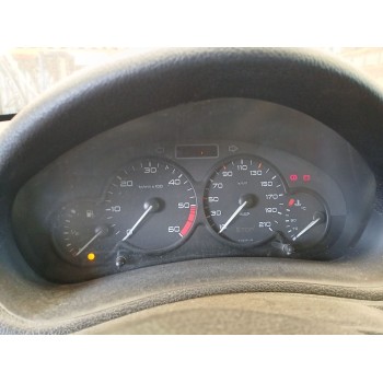 peugeot 206 berlina del año 2002