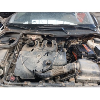 peugeot 206 berlina del año 2002