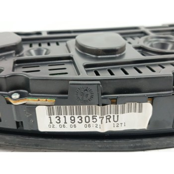 Recambio de cuadro instrumentos para opel vectra c gts (z02) 1.9 cdti (f68) referencia OEM IAM 13193057  