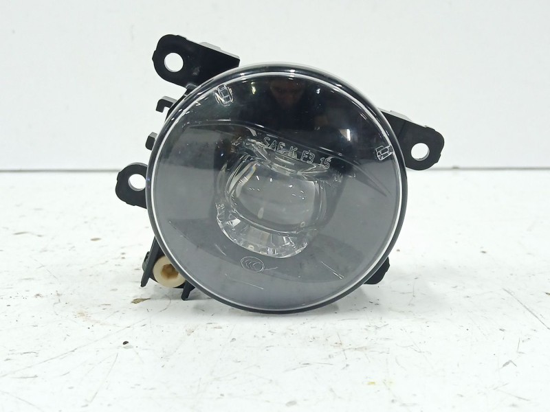 Recambio de faro antiniebla izquierdo para renault captur i (j5_, h5_) 0.9 tce 90 referencia OEM IAM 261555538R 89250411 