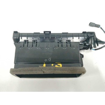 Recambio de rejilla aireadora para audi a4 avant (8w5) sport edition quattro referencia OEM IAM  CENTRAL IZQUIERDA 