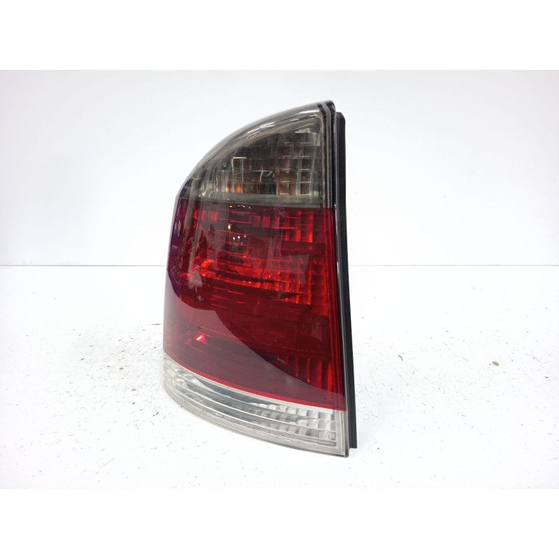 Recambio de piloto trasero izquierdo para opel vectra c gts (z02) 1.9 cdti (f68) referencia OEM IAM 13157646  