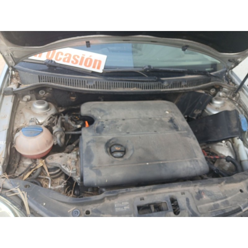 VOLKSWAGEN POLO IV (9N_, 9A_) 2004
