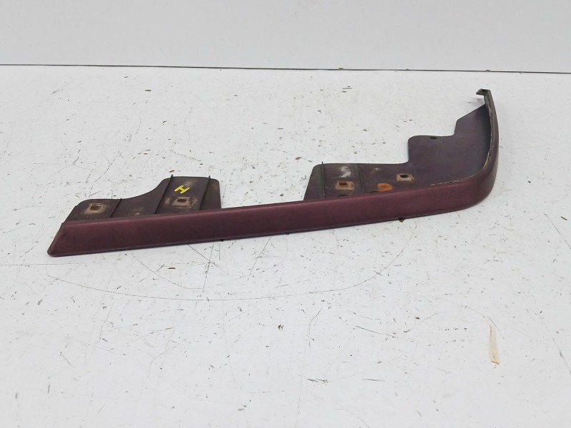 Recambio de moldura bajo faro izquierdo para ssangyong musso (fj) 2.9 td referencia OEM IAM X7943905000  