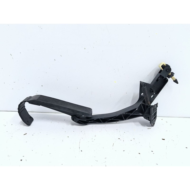 PEDAL ACELERADOR