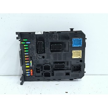 CAJA RELES / FUSIBLES 9678477080 