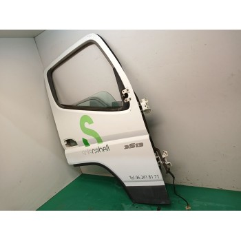 Recambio de puerta delantera derecha para mitsubishi canter 4.05  plataforma 35 cabina individual (comfort) referencia OEM IAM  