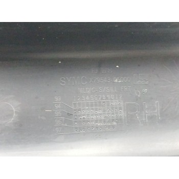 Recambio de faldon lateral para ssangyong musso (fj) 2.9 td referencia OEM IAM X7954305000  