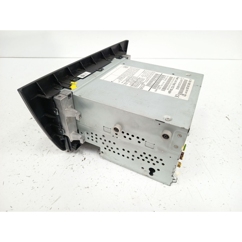 SISTEMA NAVEGACION GPS A2049012203 A1729025803
