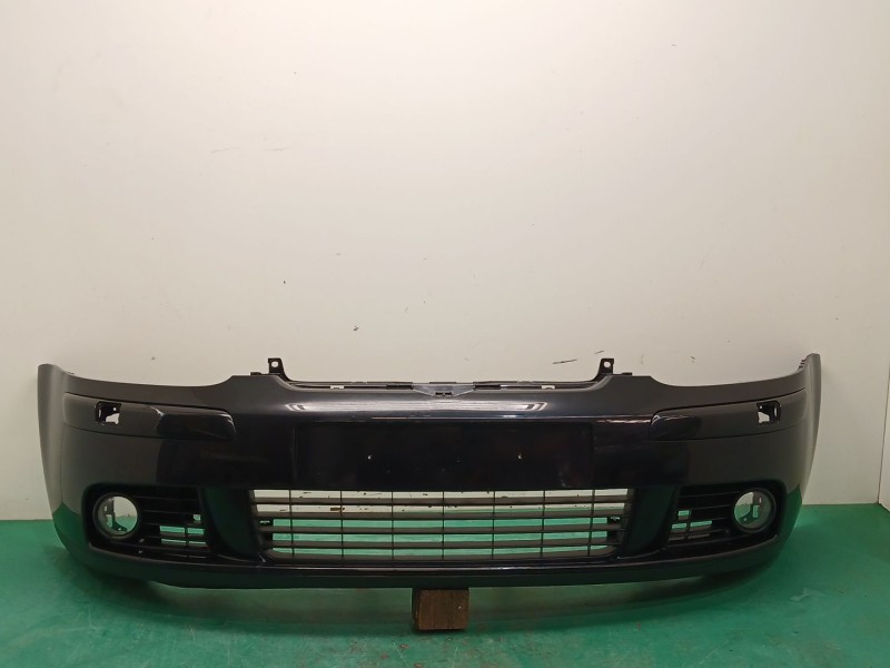 Recambio de paragolpes delantero para volkswagen golf v (1k1) 1.6 fsi referencia OEM IAM 1K0807217  