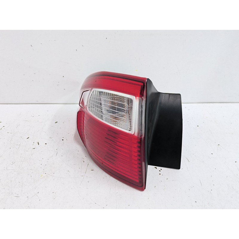 Recambio de piloto trasero izquierdo para ford c-max ii (dxa/cb7, dxa/ceu) 1.6 tdci referencia OEM IAM AM5113405BF  