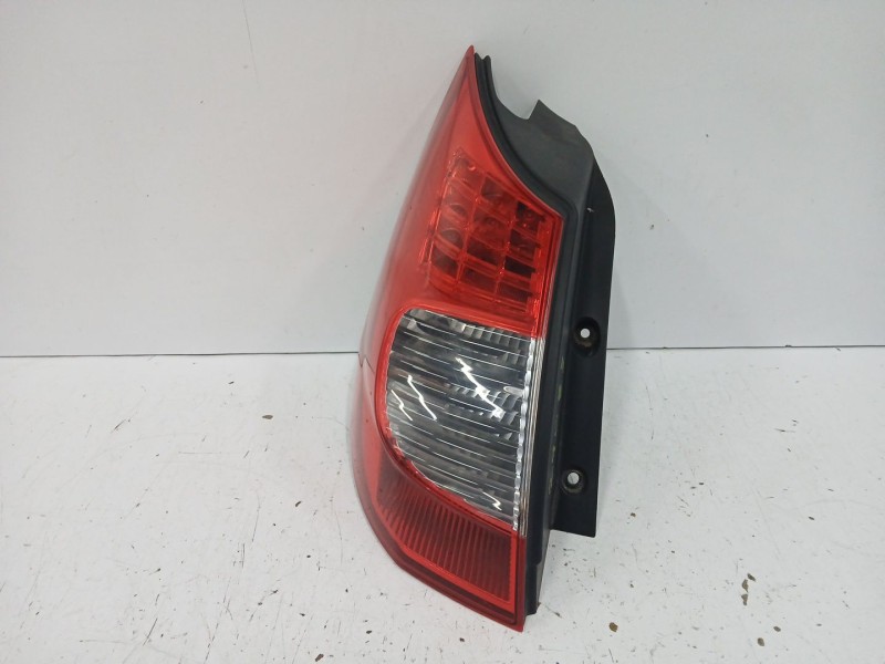 Recambio de piloto trasero izquierdo para renault scénic ii (jm0/1_) 1.5 dci (jm1e, jm16) referencia OEM IAM 8200474328  