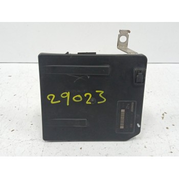 Recambio de caja reles / fusibles para renault scénic ii (jm0/1_) 1.5 dci (jm1e, jm16) referencia OEM IAM 8200481866  