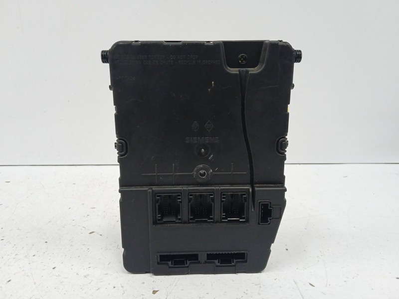 Recambio de modulo electronico para renault scénic ii (jm0/1_) 1.5 dci (jm1e, jm16) referencia OEM IAM 8200606826  