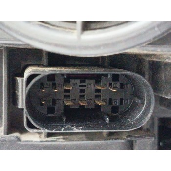 Recambio de faro derecho para mercedes-benz clase c coupé (c204) c 250 cdi (204.303) referencia OEM IAM A2048204439 030127028204