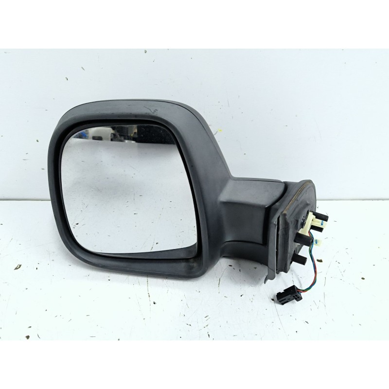 Recambio de retrovisor izquierdo para peugeot partner tepee 1.6 hdi 90 referencia OEM IAM 232636103  