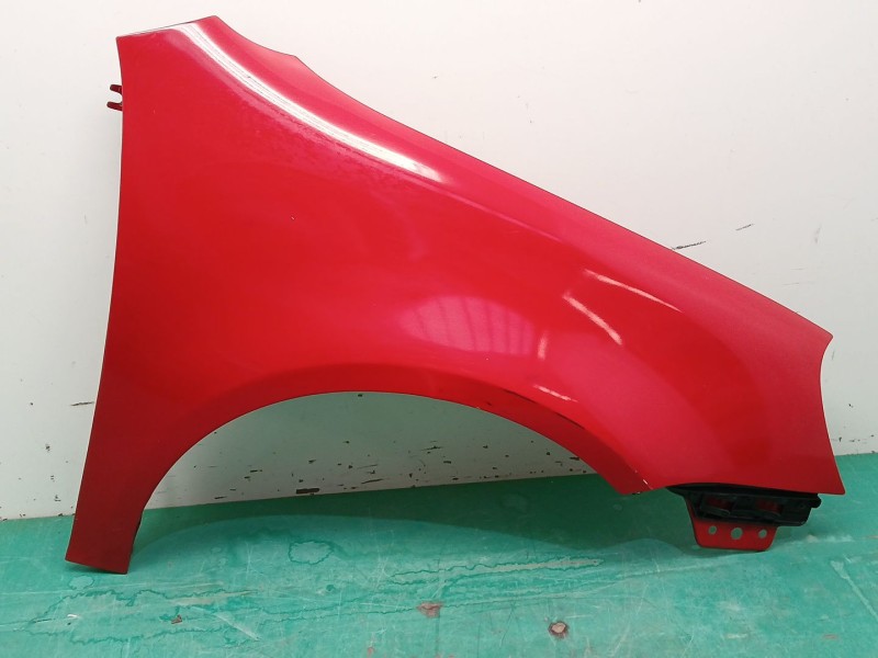 Recambio de aleta delantera derecha para volkswagen golf v (1k1) 1.9 tdi referencia OEM IAM 1K6821022A  