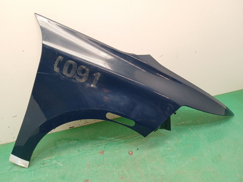 Recambio de aleta delantera derecha para citroën c4 picasso 1.6 blue-hdi fap referencia OEM IAM 9676919580 967691958001D 