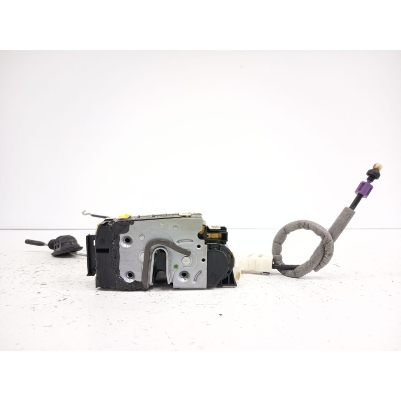Recambio de cerradura puerta delantera derecha para mercedes-benz clase c coupé (c204) c 250 cdi (204.303) referencia OEM IAM A2