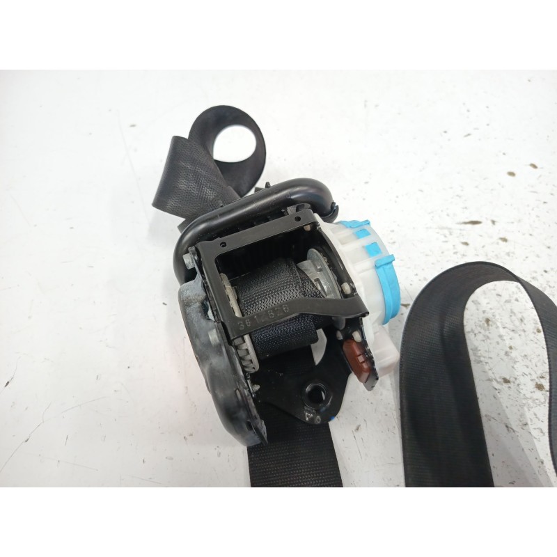 CINTURON SEGURIDAD DELANTERO IZQUIERDO