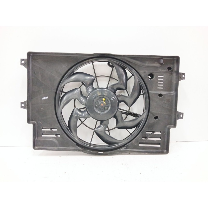 Recambio de electroventilador para hyundai i30 (pde, pd, pden) 1.0 t-gdi referencia OEM IAM 25304F2390  