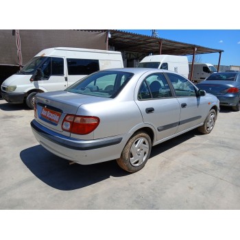 nissan almera ii (n16) del año 2002