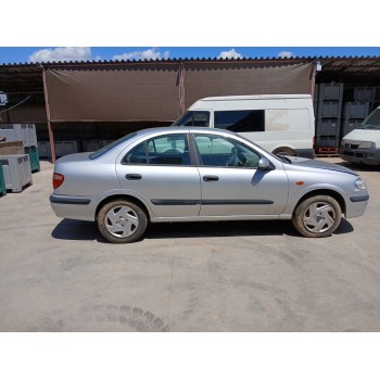 nissan almera ii (n16) del año 2002