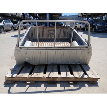 Recambio de caja trasera para nissan pick up (d22) 2.5 d referencia OEM IAM   