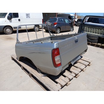 Recambio de caja trasera para nissan pick up (d22) 2.5 d referencia OEM IAM   