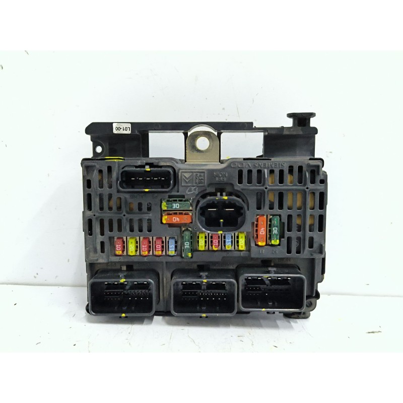 Recambio de caja reles / fusibles para peugeot 407 (6d_) 1.6 hdi 110 (6d9hzc, 6d9hyc) referencia OEM IAM 9661682580  