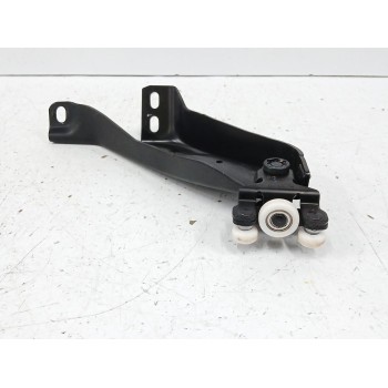 SOPORTE / GUIA PUERTA CORREDERA R2X6V25028AC 