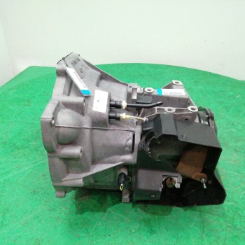 Recambio de caja cambios para mazda 2 berlina (dy) 1.6 cat referencia OEM IAM 2S6R7002GB  