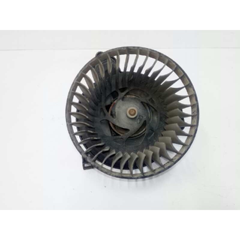 Recambio de motor calefaccion para peugeot partner (s2) 2.0 hdi cat referencia OEM IAM 030668Q  