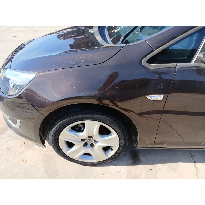 Recambio de aleta delantera izquierda para opel astra j (p10) 1.6 (68) referencia OEM IAM   