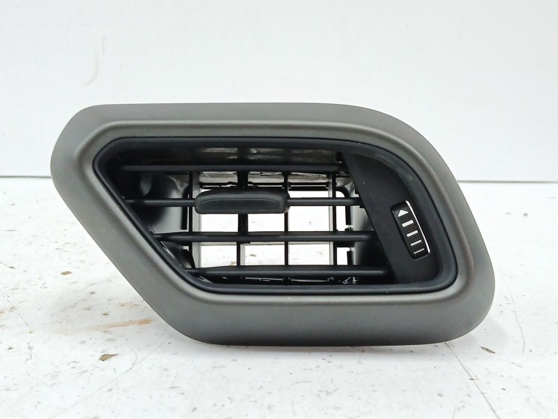 Recambio de rejilla aireadora para ford transit courier b460 furgoneta/monovolumen 1.5 ecoblue referencia OEM IAM R2X6A018B09ABW