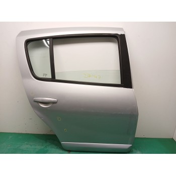 PUERTA TRASERA DERECHA 821006948R 