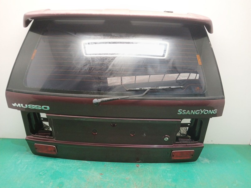 Recambio de porton trasero para ssangyong musso (fj) 2.9 td referencia OEM IAM 6400005195  