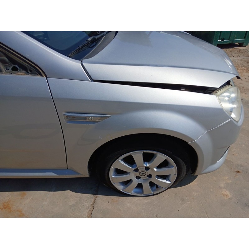 Recambio de aleta delantera derecha para opel tigra twintop (x04) 1.4 (r97) referencia OEM IAM   