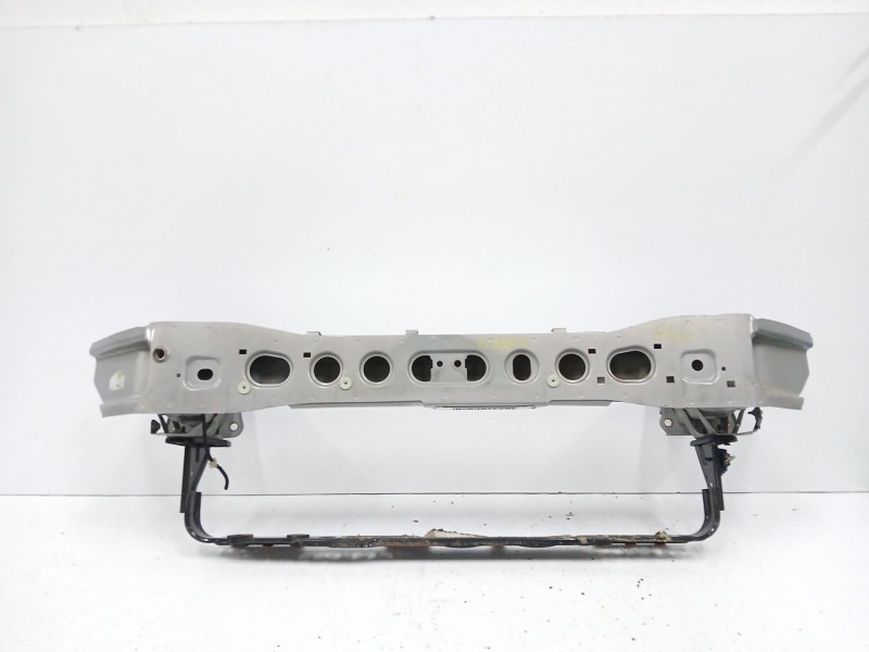 Recambio de refuerzo paragolpes delantero para ford focus iii 1.6 tdci referencia OEM IAM F0C172803  