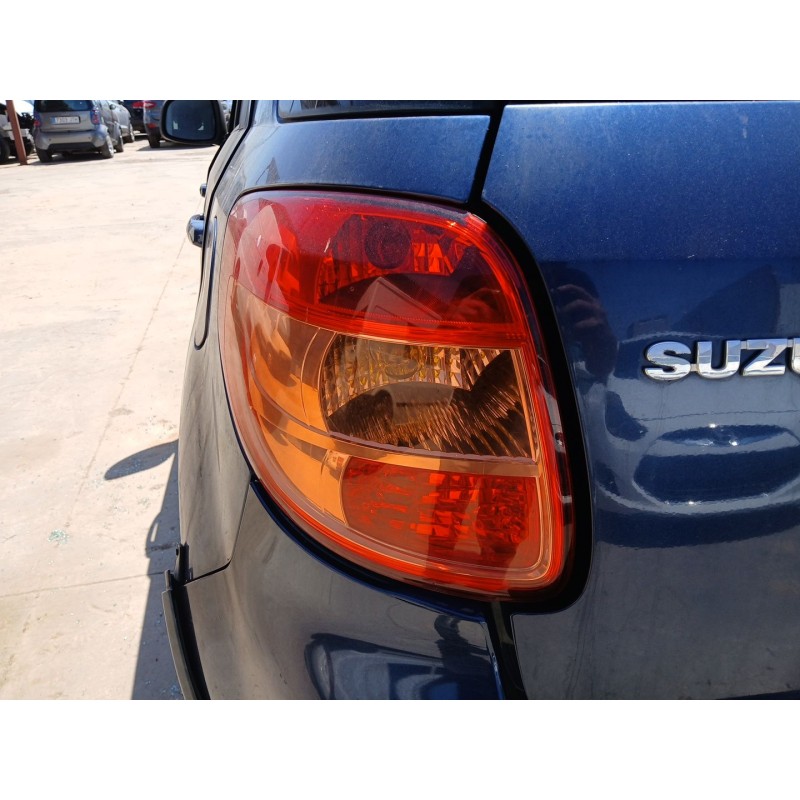 PILOTO TRASERO IZQUIERDO