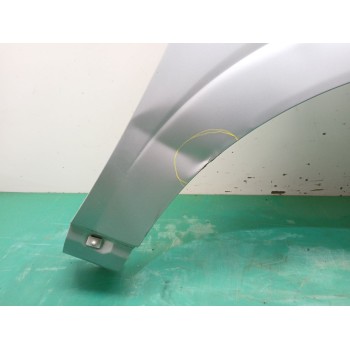 Recambio de aleta delantera izquierda para ssangyong kyron 2.0 xdi referencia OEM IAM 5181109100 5181108C00 