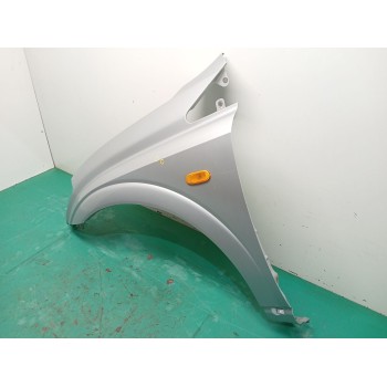 Recambio de aleta delantera izquierda para ssangyong kyron 2.0 xdi referencia OEM IAM 5181109100 5181108C00 