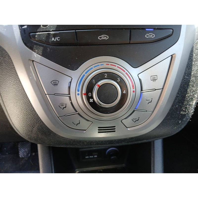 HYUNDAI ix20 (JC) 2011